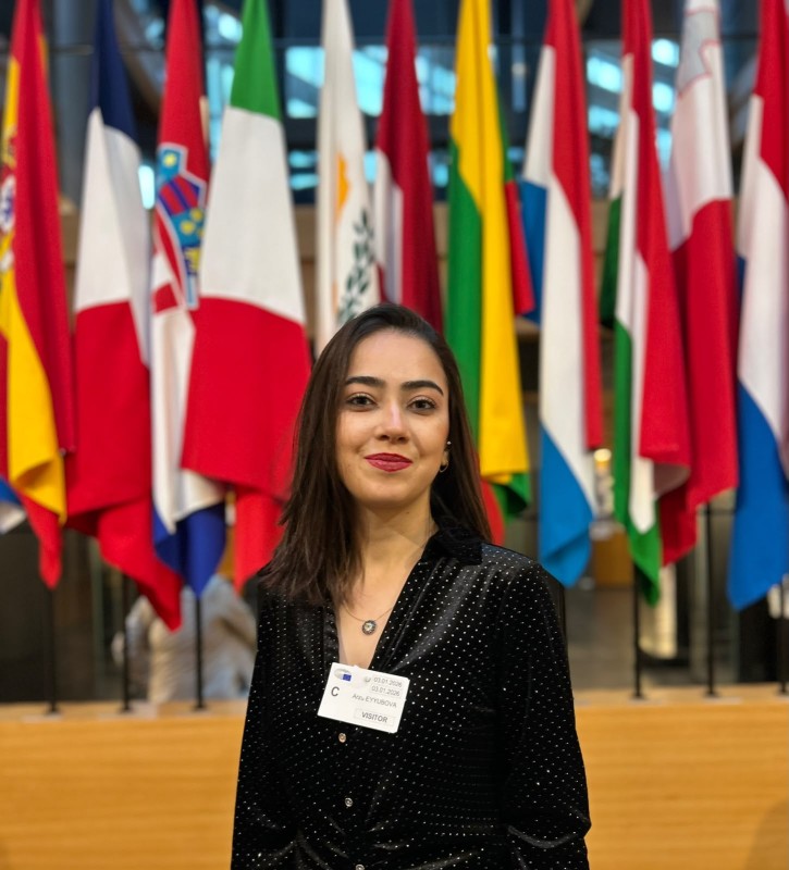 Arzu Eyyubova